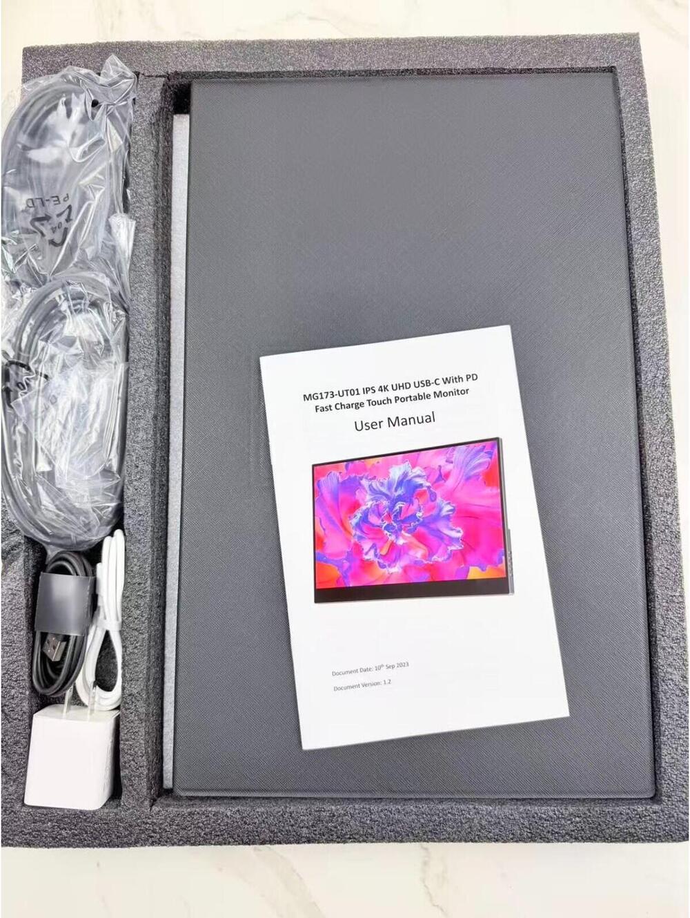 Magedok 17.3" 4K Touch Portable Monitor MPP Pen Support USB-C HDMI
